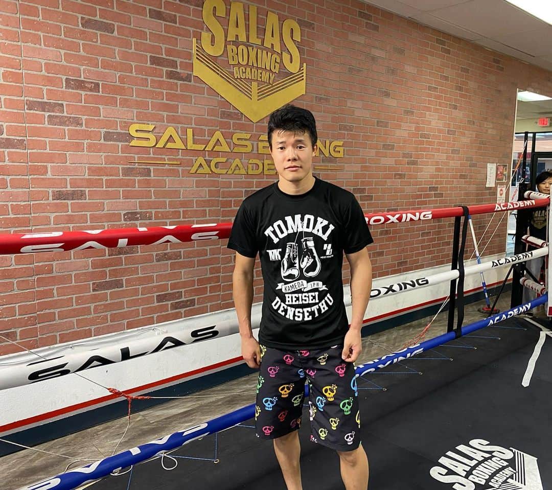 亀田和毅さんのインスタグラム写真 - (亀田和毅Instagram)「Iniciando la semana 🥊🥊🥊  今週もスタート🥊🥊🥊」8月10日 9時17分 - tomokikameda