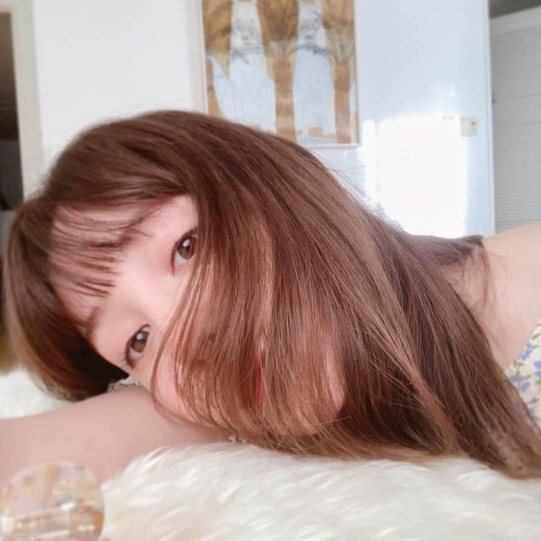 トリンドル玲奈さんのインスタグラム写真 - (トリンドル玲奈Instagram)「🍋🍋  new hair🍋」8月10日 18時00分 - toritori0123