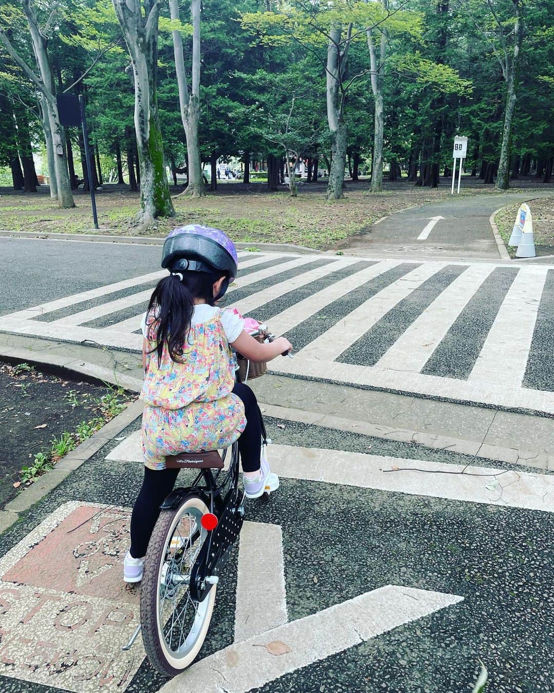 井上和香さんのインスタグラム写真 - (井上和香Instagram)「. 誕生日プレゼントの自転車でサイクリング🚲 自分の自転車だといつものサイクリングがもっと楽しいね✨✨ . #サイクリング #運転上手くなってきた #体力ありすぎて困ってます笑」8月10日 10時47分 - inoue_waka