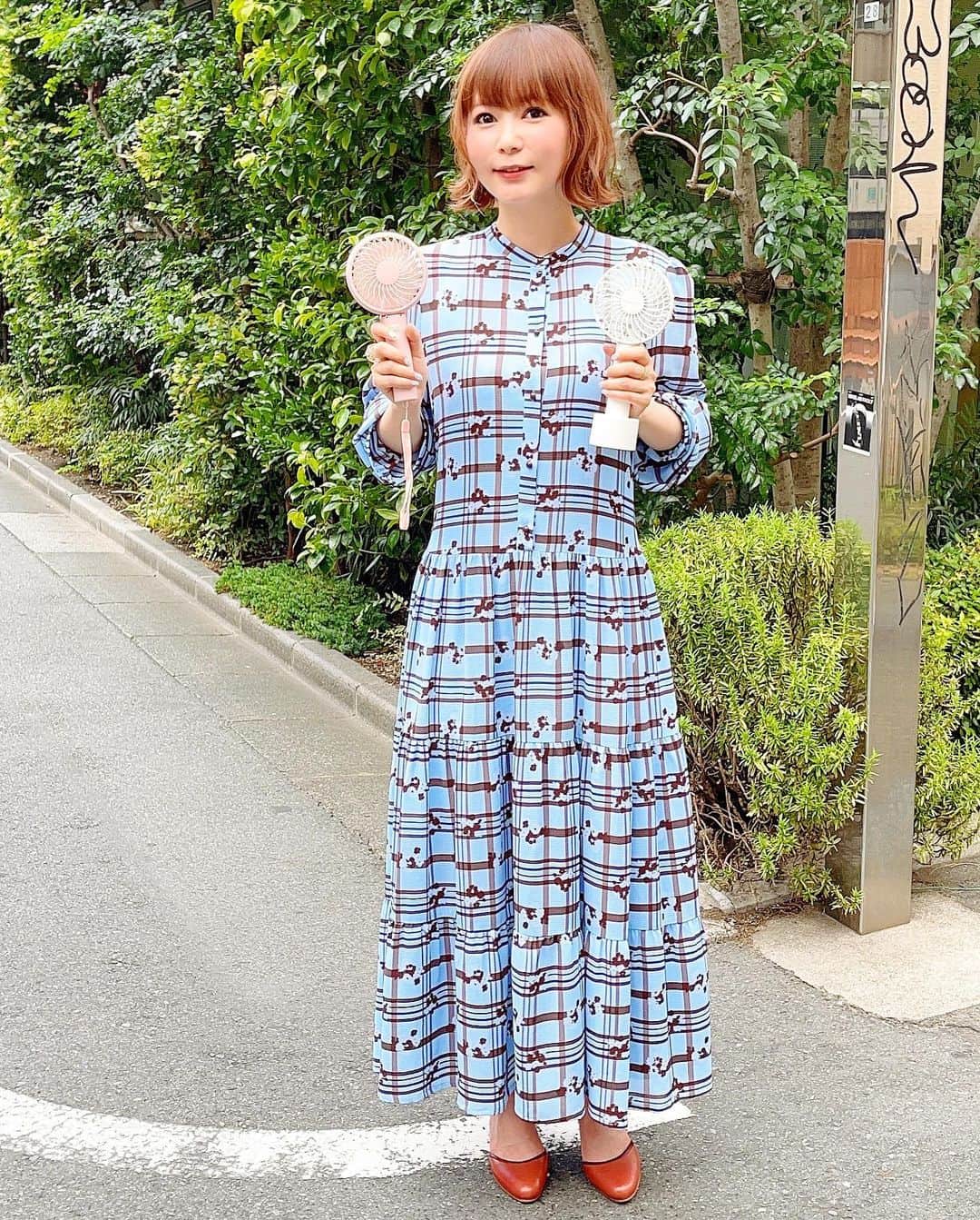 中川翔子さんのインスタグラム写真 - (中川翔子Instagram)「今日は暑い…髪の毛切って涼しく…はならない… #中川翔子 #しょこたん #エクステ付けようか悩み中 #撮影」8月10日 17時30分 - shoko55mmts