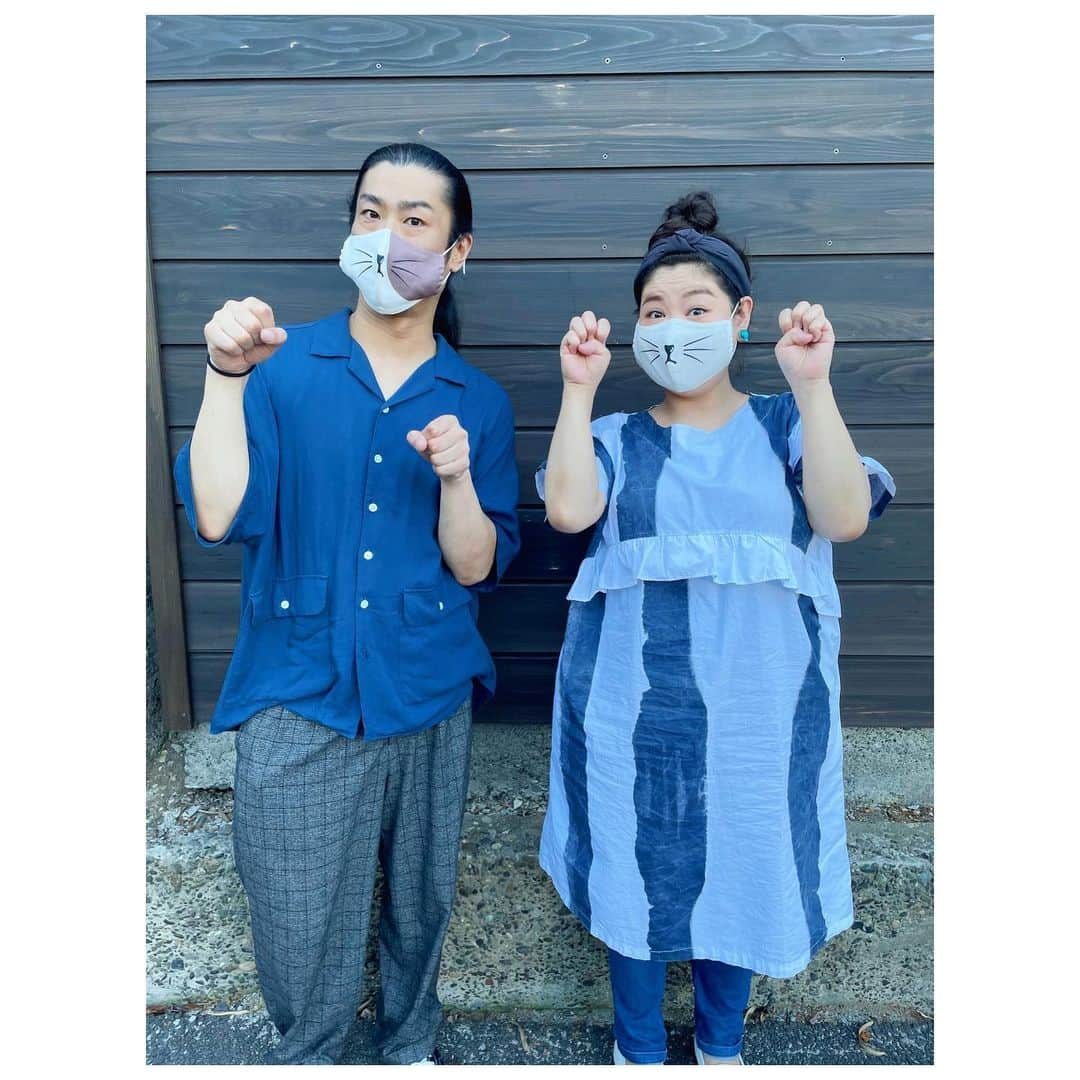 馬場園梓さんのインスタグラム写真 - (馬場園梓Instagram)「へい♪  お世話になります。  8月11日（水） 22:00～22:54 放送  BS-TBS 『ねこ自慢』　 に出させていただいております！  鎌倉にいる 可愛い看板猫さま方に癒され ただただ 幸せな時間をいただきました🐈  ぜひともご覧下さい🐾  パンサーの菅くんとは初めてのロケ！  なにせ居心地がよくて とっても楽しかったです🤤  放送後に お気に入りのかわいい写真をまた載せさせていただきたいと思います。  なにとぞ よろしくお願い申し上げます！  ルン♪   #yeah #happy #exciting  #bstbs  #ねこ自慢 #猫 #看板猫 #🐾  #パンサー菅 #馬場園梓 #しあわせ #悶絶 #腰抜けルン♪」8月10日 21時25分 - babazonoazusa