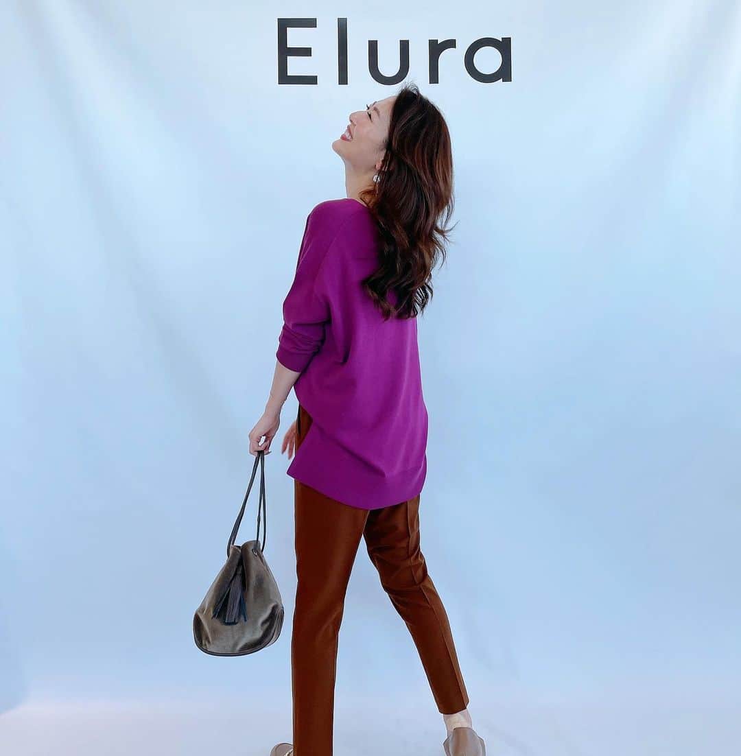 梅野舞さんのインスタグラム写真 - (梅野舞Instagram)「👗【Elura(エルーラ)】👗 2021・A/W EXHIBITION  シンプルきれいな大人スタイルのElura  今回は、骨格診断体験ができるWEBコンテンツが 会場内に用意されていて  ウェーブ・ストレート・ナチュラル、 それぞれの骨格の方に似合う パンツとスタイリングなどをその場で 楽しませてもらえて✨✨  骨格診断 ナチュラルだったので ナチュラルさんが似合う素敵なコーディネートをしてもらいました💕  パンツのラインも綺麗で履きやすい♬ ニットも綺麗カラー✨✨  新ラインのオリジナルジュエリーも 展開されて可愛かったですよ♬  このコーディネート可愛いので そのままチェックしてきました❤️❤️  @elura_official #elura#eluraコーデ #エルーラ#骨格診断#骨格診断ナチュラル #骨格診断ナチュラルコーデ #秋冬コーデ#パンツスタイル#ローファー#ローファーコーデ#fashion#coordinate#code#ファッション#コーディネート#instagram#instagramjapan #instagood#instafashion」8月10日 21時47分 - mai.umeno