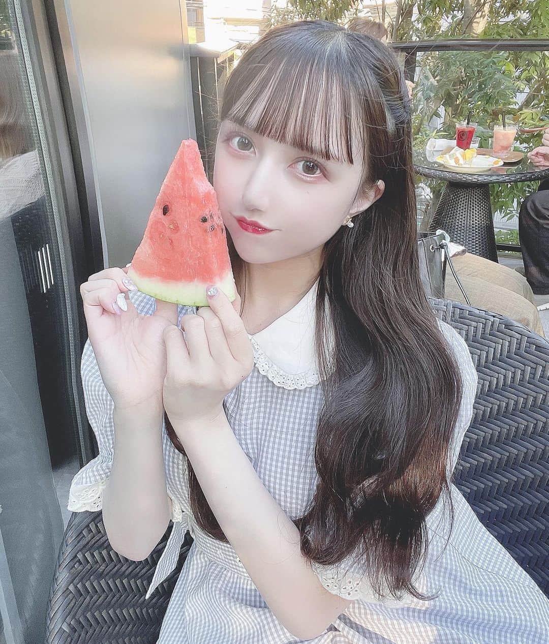藤城なみのインスタグラム：「ダカフェでスイカ頂いたの❤︎ スイカだいすきなんだ〜🍉 . . . @daiwa_marine  #ダカフェ #かき氷 #カフェ #恵比寿カフェ」