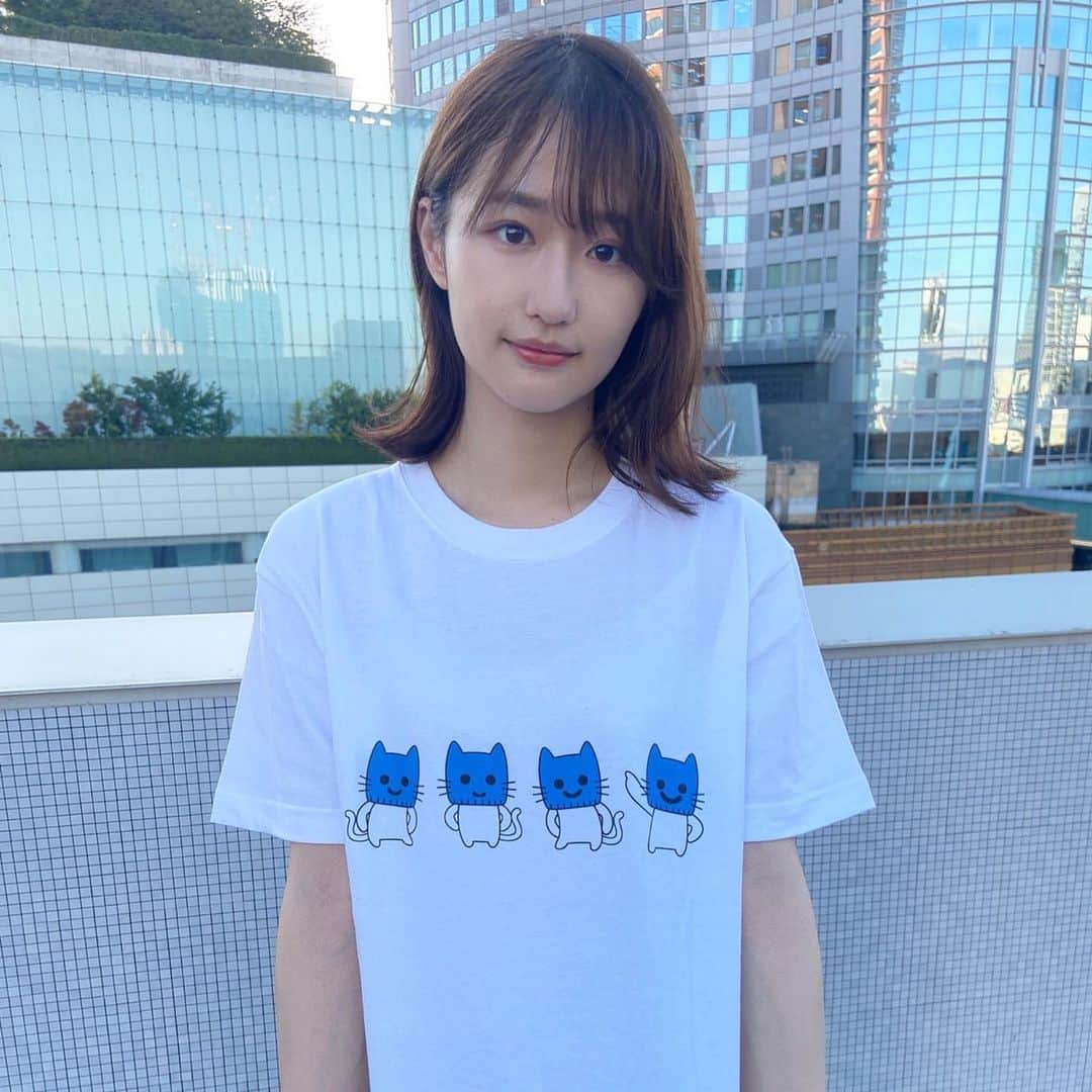 佐藤ちひろさんのインスタグラム写真 - (佐藤ちひろInstagram)「YouTubeチャンネル「ANNnewsCH」では、マスクにゃんが自由気ままに猫目線で発信する“マスクにゃんニュース”が配信されています🐱  素敵なグッズも発売中！ぜひチェックしてください🐾 Tシャツ可愛いですよね😍  https://suzuri.jp/MNNmasknyan  #マスクにゃん　#マスクにゃんニュース　#youtube  #猫　#ネコ　#ねこ　#グッズ」8月10日 23時25分 - chihiro.sato_ex