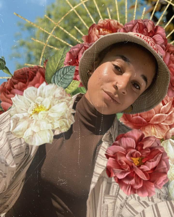 のインスタグラム：「we stay growing & glowing over here 🌺✨🌸☀️🌷」