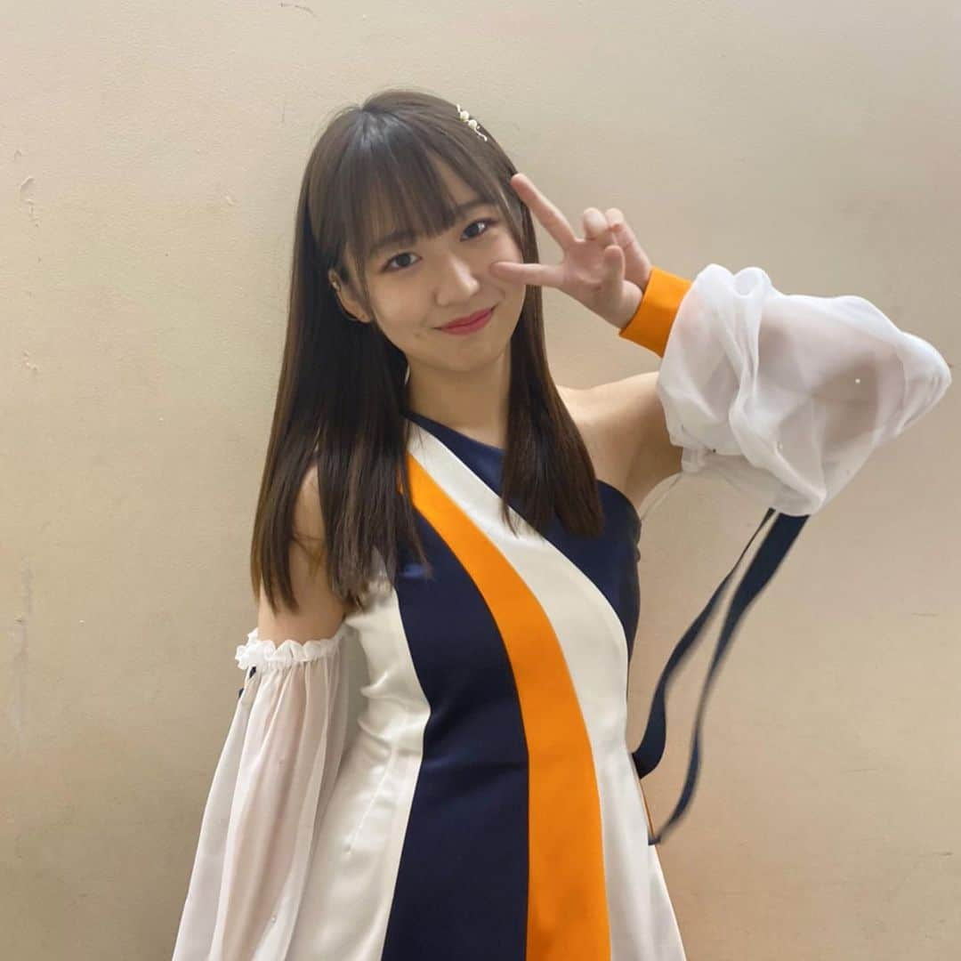 野中美希さんのインスタグラム写真 - (野中美希Instagram)「未公開写真たち😚ふふふふ！ みなさん今日も1日おつかれかまです〜！ . 	1.	ストレートちぇる 	2.	不意打ちショットin北海道 	3.	THE MUSIC DAY自撮り 	4.	リハーサル着自撮り 	5.	ひなフェス2021🌸 . Hello! Projectひなフェス2021 【モーニング娘。'21/アンジュルム プレミアム 】【Juice=Juice&つばきファクトリー/BEYOOOOONDS プレミアム】本日Blu-ray Disc発売日です💜よろしくお願いします〜！ . Unreleased photos😚hehe! Well done today, everyone! 	1.	Straight hair Chel 	2.	Natural shot? In Hokkaido  	3.	THE MUSIC DAY selfie 	4.	Rehearsal wear 	5.	Hina fes2021🌸 . Hello! Project Hina fes2021 【Morning Musume。'21/Angereme Premium】【Juice=Juice&Tsubaki Factory/BEYOOOOONDS Premium 】Is now released💜 . #helloproject#morningmusume21#ひなフェス2021#ひなフェス#モーニング娘#ハロプロ#ハロープロジェクト#野中美希#ちぇる#自撮り#selfie#オフショット#🌸」8月25日 21時36分 - miki_nonaka.official