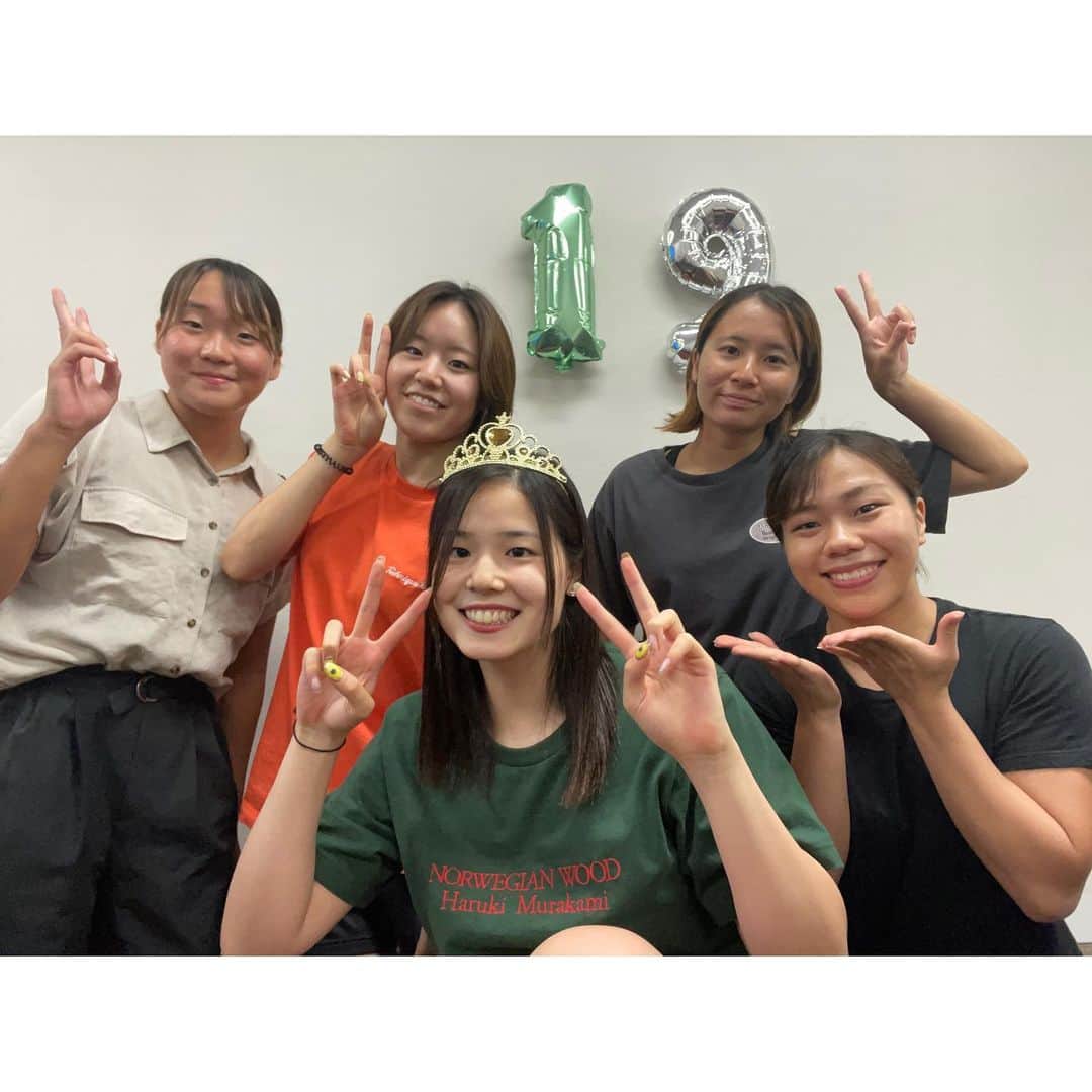 池本凪沙のインスタグラム：「19歳になりました✌︎✌︎ 祝ってくれた方ありがとうございました！  #ラスト10代 #中大女子」
