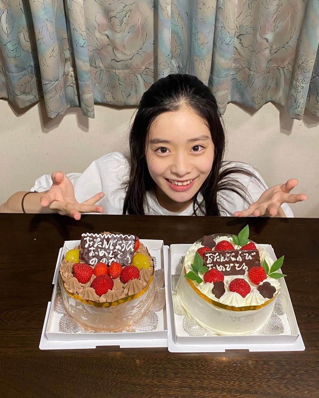 風見和香さんのインスタグラム写真 - (風見和香Instagram)「. . 14歳になりました〜🥳 たくさんのお祝いメッセージありがとうございます!! 14歳もますますがんばるぞー!💪 ※写真はちびノノカ(ドレス編)です!! こんなに大きくなりました!笑 #私立恵比寿中学 #風見 風見和香さんのインスタグラム写真 - (風見和香Instagram)「. . 14歳になりました〜🥳 たくさんのお祝いメッセージありがとうございます!! 14歳もますますがんばるぞー!💪 ※写真はちびノノカ(ドレス編)です!! こんなに大きくなりました!笑 #私立恵比寿中学 #風見
