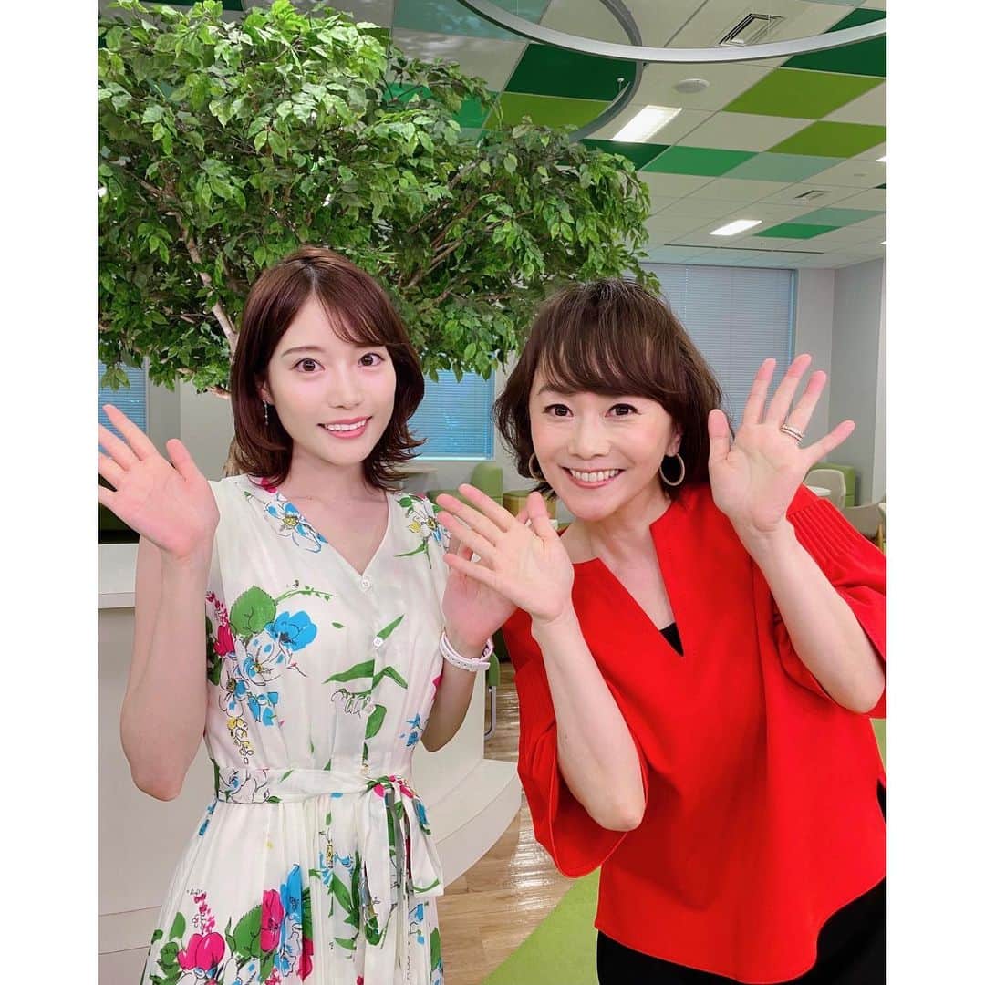 竹俣紅のインスタグラム：「💫 中学生・高校生の皆様、 「Voice of Youth Empowerment サステナ英語プレゼンテーションチャレンジ」 プレエントリーの最終締め切りが迫っています！ ⁡ 先日行われたオンラインイベントでは、 身近なところにある小さな幸せを語り合い、そこから話を広げて、世界の人々の暮らしについて考えました。 ホームページからアーカイブをご覧になれます。 地球規模の課題について考えるきっかけになればうれしいです。 ⁡ ⁡ 大先輩の木佐彩子アナと✨ 場を盛り上げるパワーにあふれていてすごいなと思いました。 ⁡ ⁡ (※撮影時のみマスクを外しております) ⁡ #サステナ英語プレゼンテーションチャレンジ #フジテレビ」