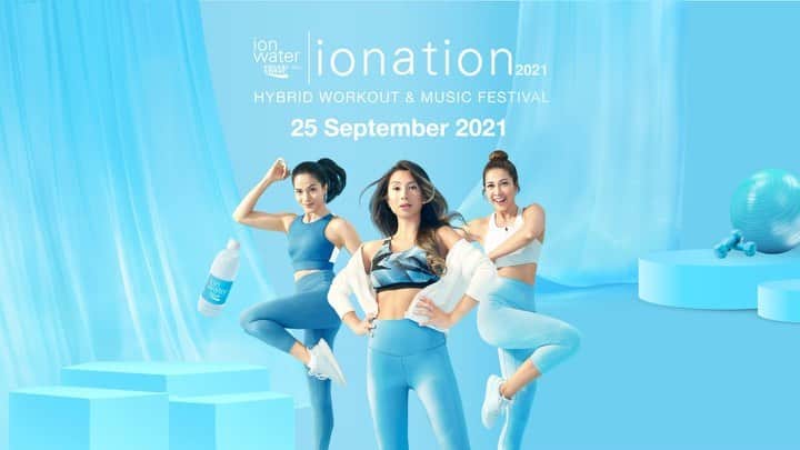 Jennifer Bachdimのインスタグラム：「Hi guys! Wanna hear some good news? Prepare your ION Water, let’s have fun and workout together because IONATION 2021, the hybrid workout & music festival is finally here yay! I invite all of you my fellow workout enthusiasts to join the IONation with me.  All you have to do is just sign up at www.ionation.ionwater.id and choose your package: . . ZOOM Package: Rp 75.000 1. Sign up di halaman www.ionation.ionwater.id 2. Dapatkan akses ke semua kelas via Zoom 3. Gratis shirt spesial dari @duraking & 2 botol ION Water kemasan 500ml 4. 150 pembeli pertama akan mendapatkan kesempatan memenangkan salah satu dari hadiah berikut: Fry Pan atau Sauce Pan dari @modenaindonesia, Resistance Band dari @decathlon.tamananggrek . . Vidio.com Package: FREE 1. Sign up di halaman www.ionation.ionwater.id 2. Dapatkan akses ke semua kelas via vidio.com  2. Gratis 1 botol ION Water kemasan 500ml untuk 5000 pendaftar pertama . . Easy peasy right? There will be a lot of fun workout classes that you can join and not to forget some great music to accompany your workout! I’m so thrilled and I can’t wait to see all of your faces at IONation! 💙 . . #IONWater #IAmLowCalorie #IONATION #IONATION2021」