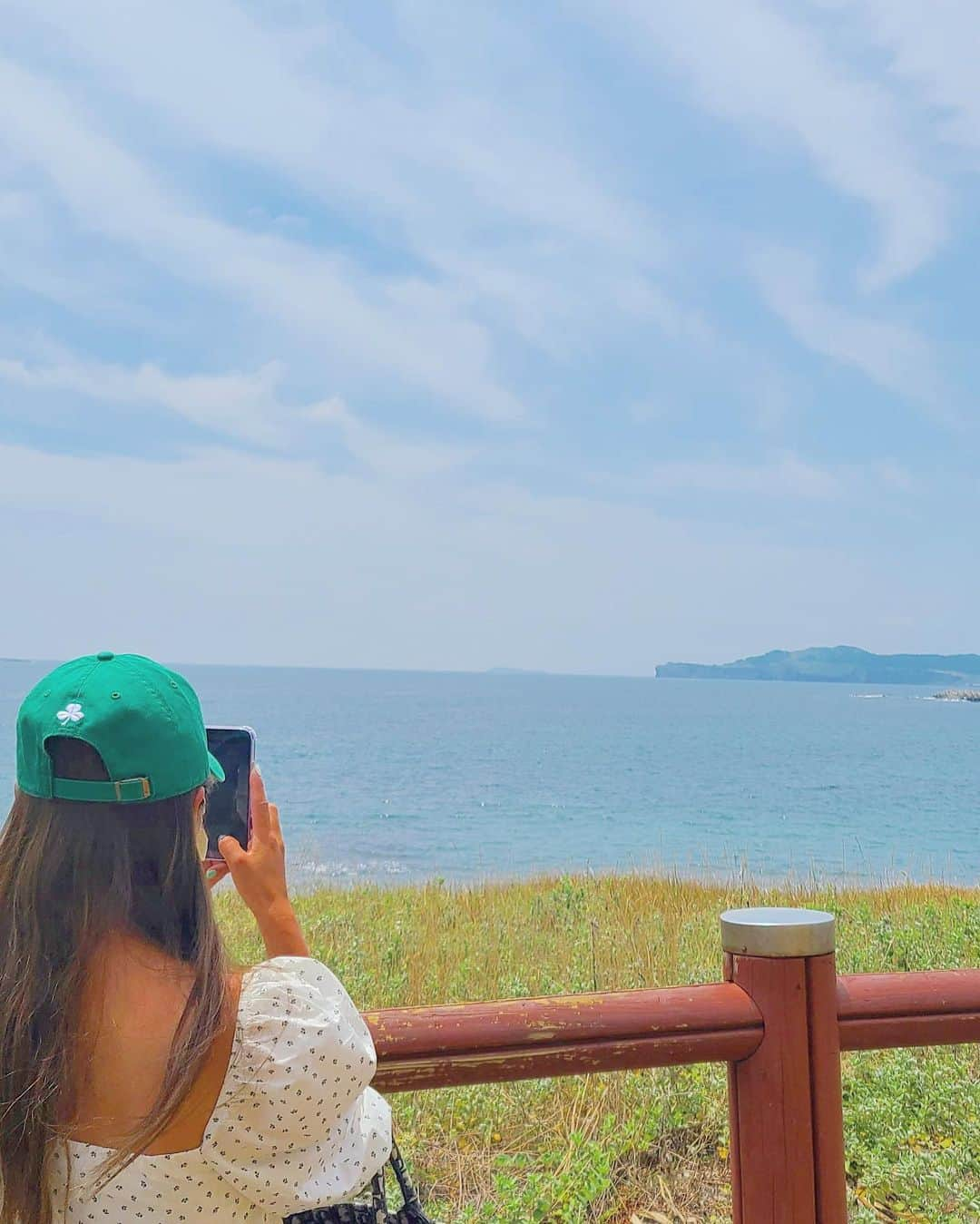 イ・ボミさんのインスタグラム写真 - (イ・ボミInstagram)「- 산방산 산방산 거꾸로해도 산방산🌴💚」8月11日 14時35分 - bomee.lee