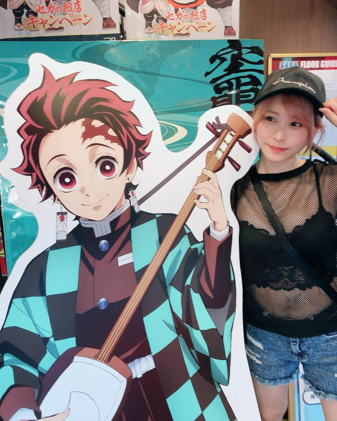 塚田綾佳さんのインスタグラム写真 - (塚田綾佳Instagram)「I love kimetsunoyaiba🥷  SEGAコラボ〜💓 #鬼滅の刃キャンペーン  #秋葉原　にある #鬼滅の刃 等身大パネル巡り♪ アップver.です♪  みんな大好き〜💓  #カーネールサンダース  #ぽん散歩 #秋葉原 #Akihabara #SEGA #anime #透けてません #夏休み #アヤカップ  #パイスラ  #我妻善逸 #竈門禰豆子 #竈門炭治郎 #嘴平伊之助 #彼女とデートなうに使っていいよ #SNS用レンタル彼女 #SNSレンタル彼女  #インスタグラビア #ショートカット女子 #泳衣系列  #shooting #셀카 #미소녀 #일본인 #非常好 #摄影 #塚田綾佳」8月11日 15時57分 - tsukada_ayaka