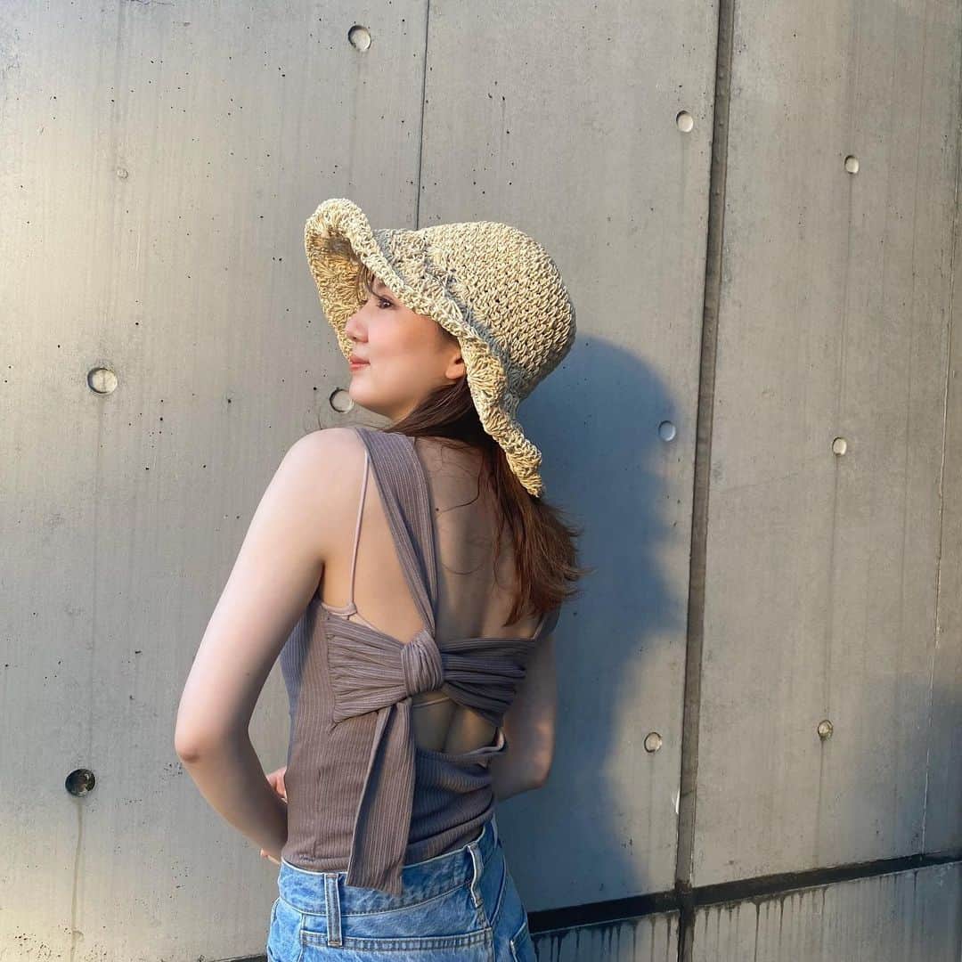 古南 祐佳のインスタグラム：「. 夏🔥暑い🔥 ほぼ映ってないけど合わせて買ったインナーも可愛い❤️‍🔥 . . #fashion #outfit #mercuryduo  #マーキュリーデュオ #バックシャン」