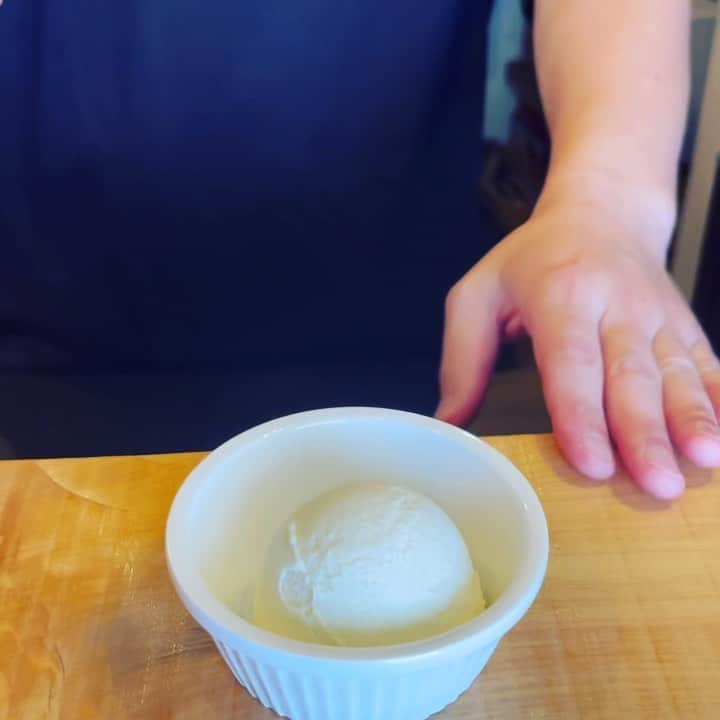 たつをのインスタグラム：「うまいよな… ・ 最近、めっちゃ食べてまうねん。 ・ #アフォガード」