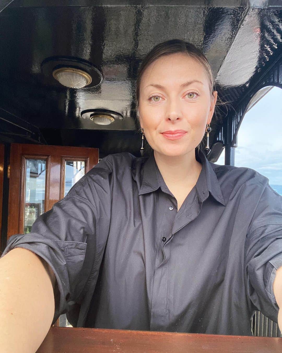 マリア・シャラポワのインスタグラム：「Where to next??🏴󠁧󠁢󠁳󠁣󠁴󠁿🚂」