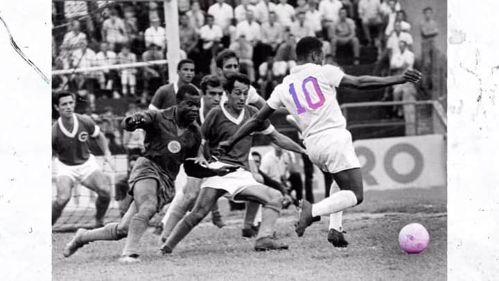 のインスタグラム：「Meus amigos, eu estou ansioso para conversar com vocês no @humanipo.app. Tenha uma boa conversa comigo. Todos os recursos serão destinados para a Pelé Foundation. Vamos marcar um golaço juntos!  Visite humanipo.app/id/pele para saber mais.   //   My friends, I’m looking forward to meeting with you on @humanipo.app. Have a chat with me. The Proceeds will go to support The Pelé Foundation. Let's score a beautiful goal together! Visit humanipo.app/id/pele to learn more.」