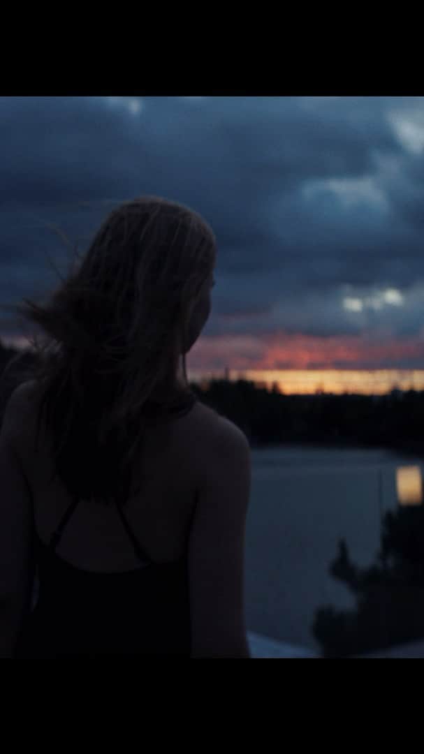 ロリーンのインスタグラム：「PREMIERE 8TH OF SEPTEMBER.   SO PROUD TO BE APART OF THIS MOVIE. ❤️  THANX @netflixnordic  @filmlanceinternational  @alexisweak  @mu5t4ph4  @elsaohrn  @jonayabc  @albin_grenholm  @magnuskrepperofficial @sagateresa   #vinterviken2021 #netflixnordic  #svenskfilm  #marocains  #loreen  #loreenofficial」