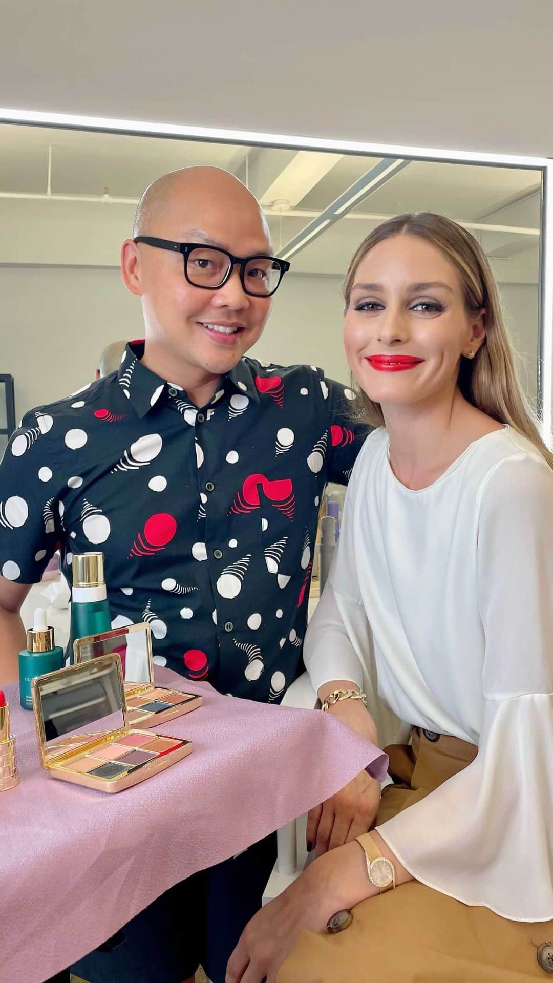 オリヴィア・パレルモのインスタグラム：「Gabbing away with my long term friend and glam fam member Daniel Martin about beauty, skincare, well-being, and of course @oliviapalermobeauty!」