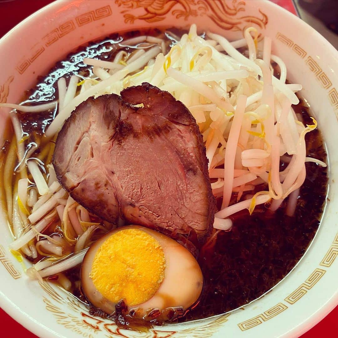 有吉弘行さんのインスタグラム写真 - (有吉弘行Instagram)「ラーメンは毎日食べましょう。」8月12日 13時30分 - ariyoshihiroiki