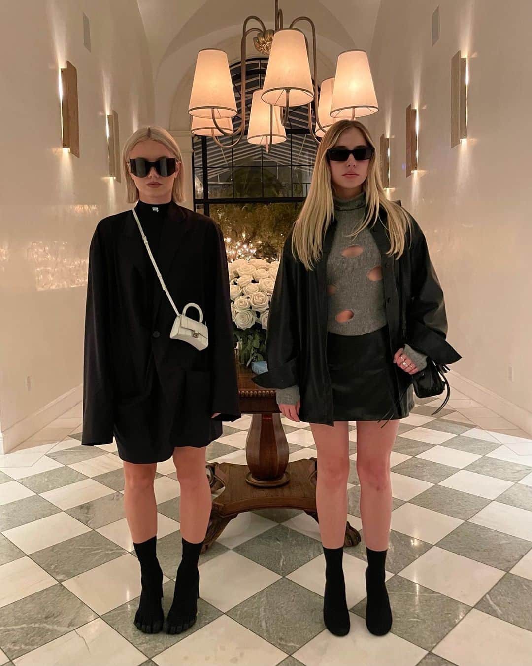 Monica Corganのインスタグラム：「The girls are back in town」