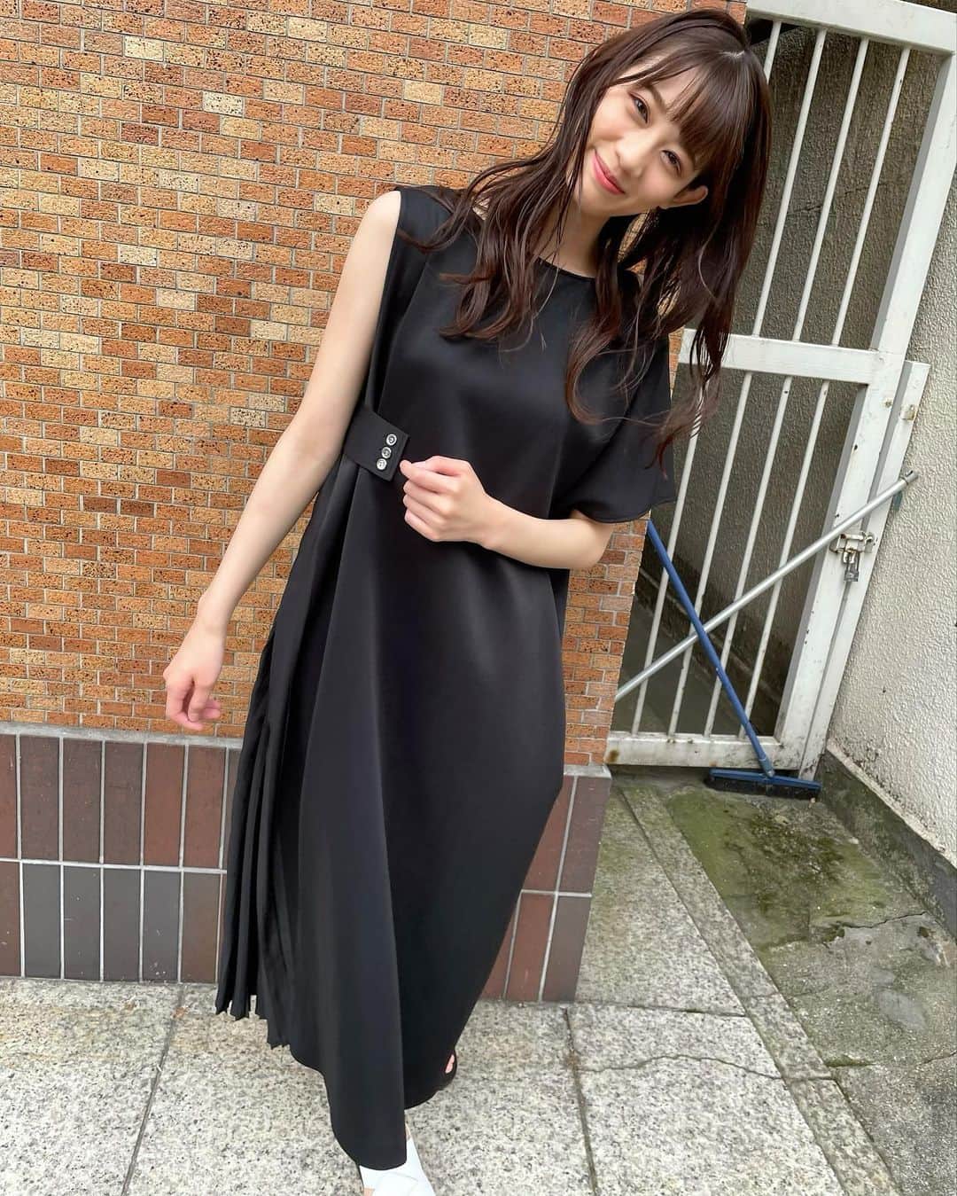 秋本帆華さんのインスタグラム写真 - (秋本帆華Instagram)「. 私服はやっぱり黒が落ち着く🖤」8月12日 18時42分 - honoka_akimoto_official
