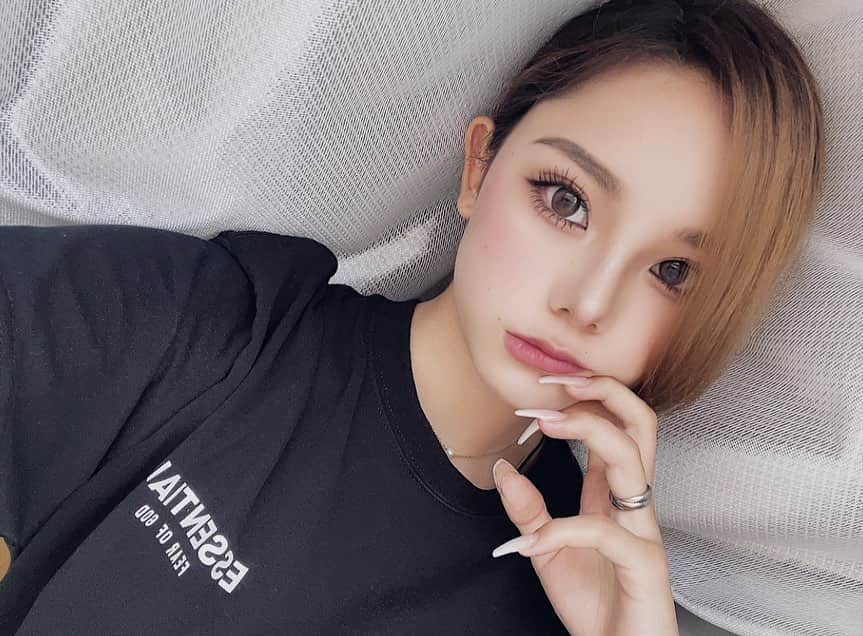 原田美優さんのインスタグラム写真 - (原田美優Instagram)「. . @essentials とコラボ Tshirt ‪‪❤︎‬ かっわいすぎてずーっと着てる ‪‪❤︎‬‪‪❤︎‬ . @closetbyhaji  @theater8official  #instagood #instalike #ootd」8月12日 19時08分 - harada.myu