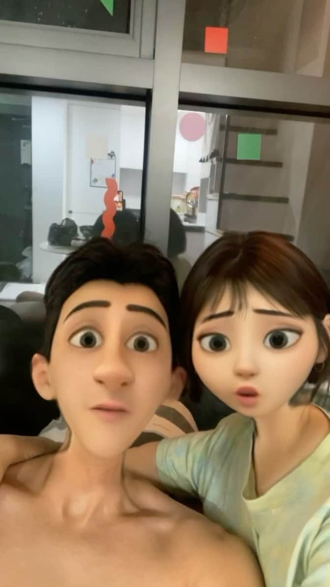 Yoonbitnaのインスタグラム：「오빵이랑 나랑,  얼굴이나 표정이나 똑같애~> < #cartoon #애니메이션필터」