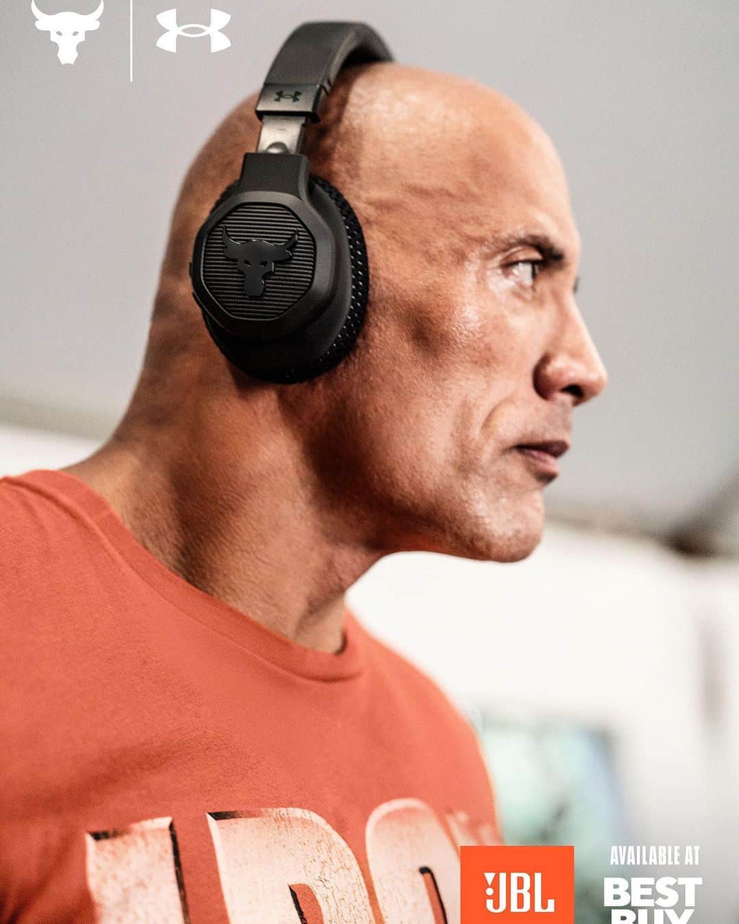 ドウェイン・ジョンソンのインスタグラム：「🎧🔥🔥 On AUG 26th our NEW #1 selling @projectrock training headphones hit the streets.   World’s first over the ear headphones designed and engineered specifically for your workouts 🏋🏽‍♂️💦  - Active Noise Cancellation  - JBL Charged Sound & EQ  - Google + Alexa Assistants  - Storm Super Grip REMOVABLE & WASHABLE Ear Cushions  - Bionic Hearing Talkthru + Ambient Aware  - 40 Hour Battery + Speed Charge  - Bluetooth 5.0   Our first generation of headphones raised the bar…   Our new headphones will change the game!!!  #ProjectRock 🎧💪🏾 @UnderArmour  #WorkStartsHere  DROPS AUG 26th 🔥🔥🔥 @bestbuy」