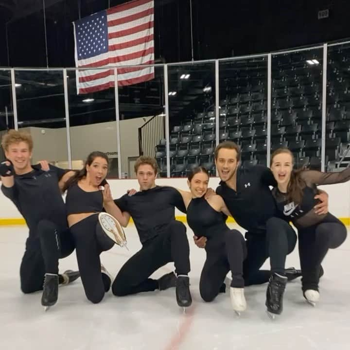 マイケル・パーソンズのインスタグラム：「Off to Boston! 🇺🇸⛸」