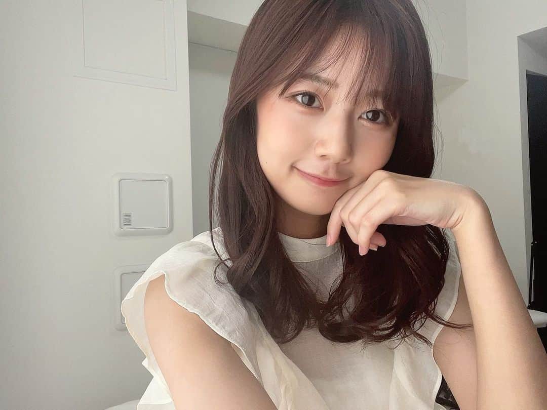 杉浦みずきのインスタグラム：「. まつ毛のチカッラ✨ サボりがちやけどちゃんと絶やさずいきます🥺 いつも上がりにくいこと相談したら強めにしてくれはってばっちりあがりました❤︎ ・ @rounge_nail_tokyo #パリジェンヌ  #パリジェンヌラッシュリフト  #まつげパーマ  #まつ毛パーマ」