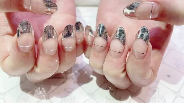 mamijinguのインスタグラム：「ガンメタシルバー🤍  #jillandlovers #nail #nailart #スカルプ#ガンメタ」