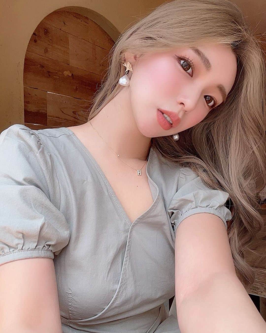 Hitomiのインスタグラム：「❤︎  今日はお買い物した一日😌💕 たくさん歩き回って良い運動した🤍 みんなは今日なにしたの〜？🐣  #cyberjapan #cyberjapandancers #サイバージャパン #サイバージャパンダンサーズ」