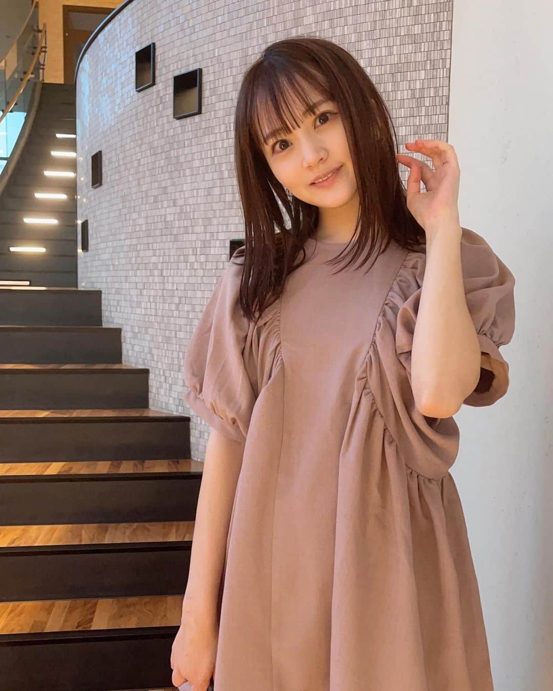 浜田翔子さんのインスタグラム写真 - (浜田翔子Instagram)「小籠包❕ 今日はずっとダウン！日によって体力が、、🥱 YouTubeで聞かれたお洋服もタグ付けしてます。」8月13日 22時41分 - shoko_hamada