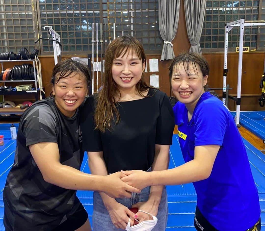 土性沙羅さんのインスタグラム写真 - (土性沙羅Instagram)「試合後はじめて道場へ🤼‍♀️  かわいいかわいい後輩達がぴょんぴょん跳ねながら おかえりなさい～！って 寄ってきてくれて嬉しかった😭❤」8月14日 0時01分 - sara.dosho