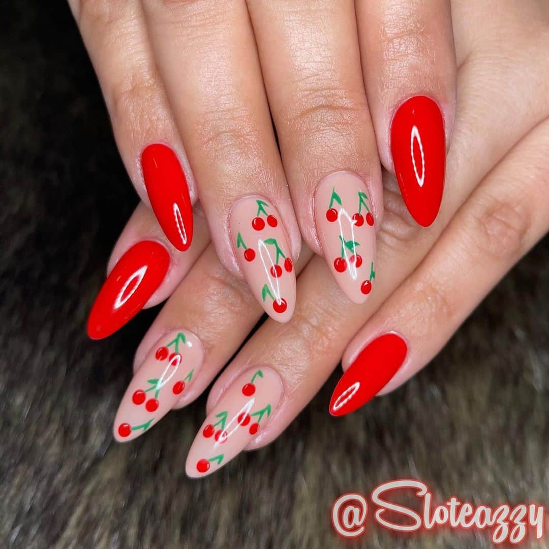 Yasmeenさんのインスタグラム写真 - (YasmeenInstagram)「Cute 🍒 “shorties” for my girl @_mymy______  #nailsbysloteazzy」8月14日 2時37分 - sloteazzy