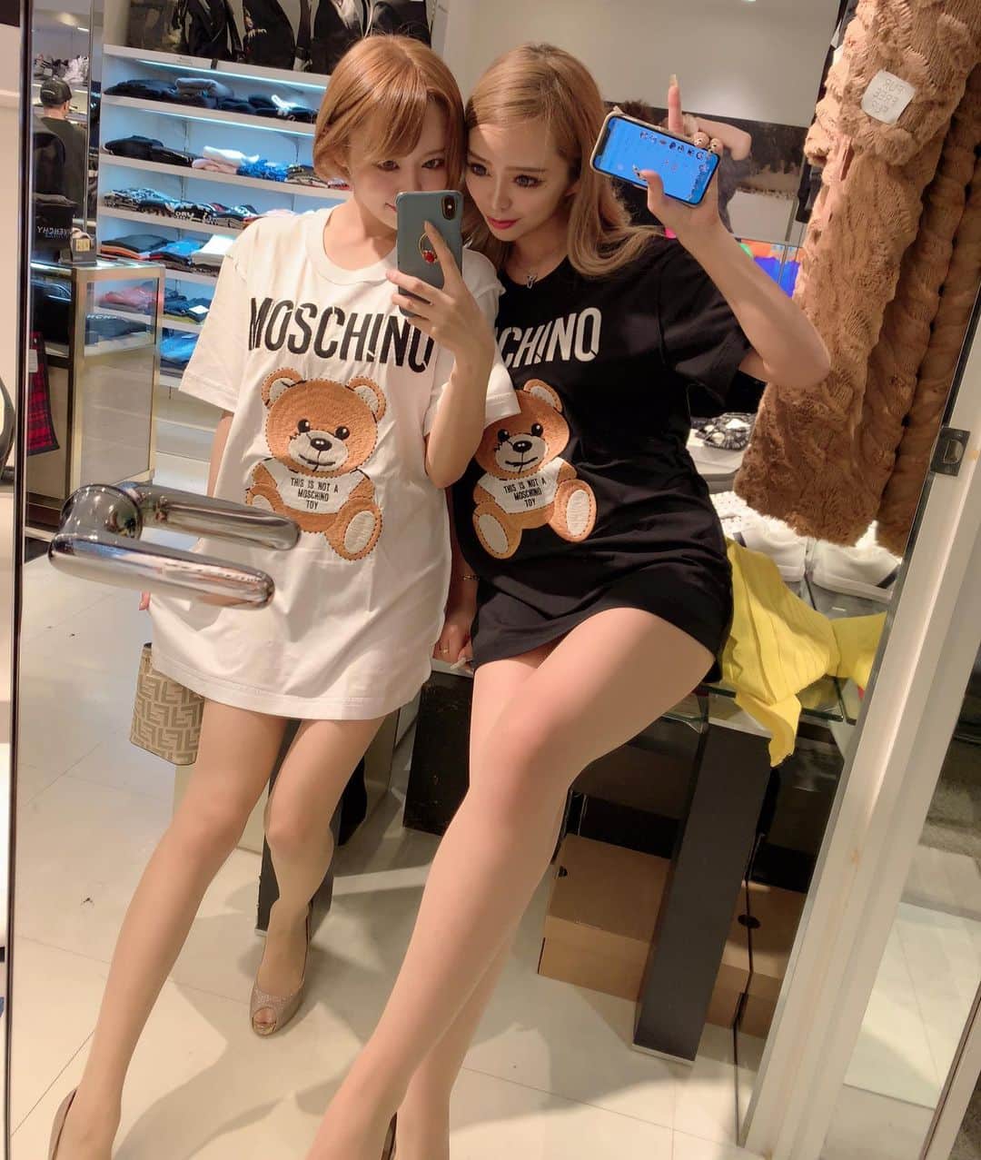 鳴海そらのインスタグラム：「#moschino #りりたんです　#アンジュール北新地」