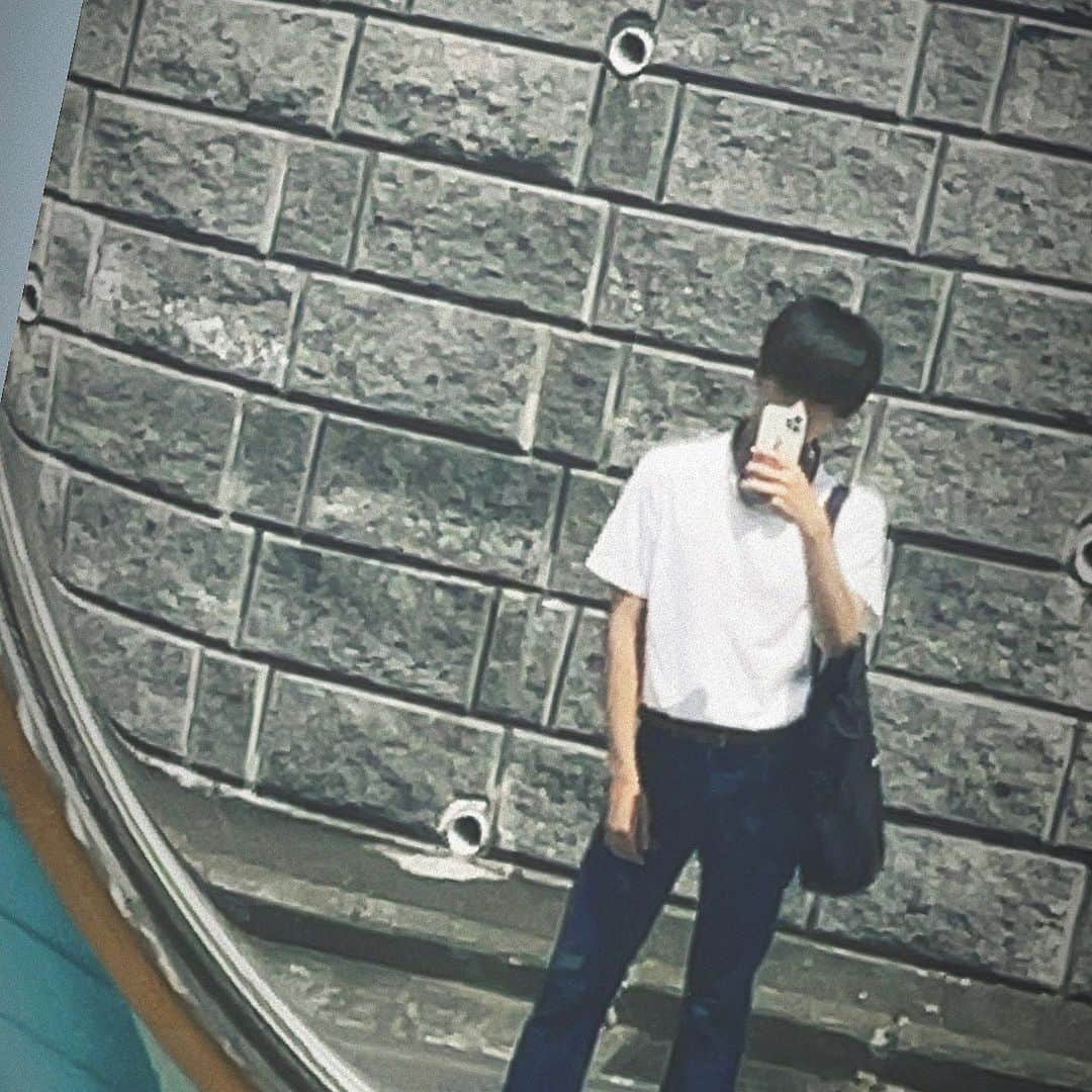 西岡星汰さんのインスタグラム写真 - (西岡星汰Instagram)「⁡ Beyond the mirror」8月14日 18時33分 - shota.nishi0310