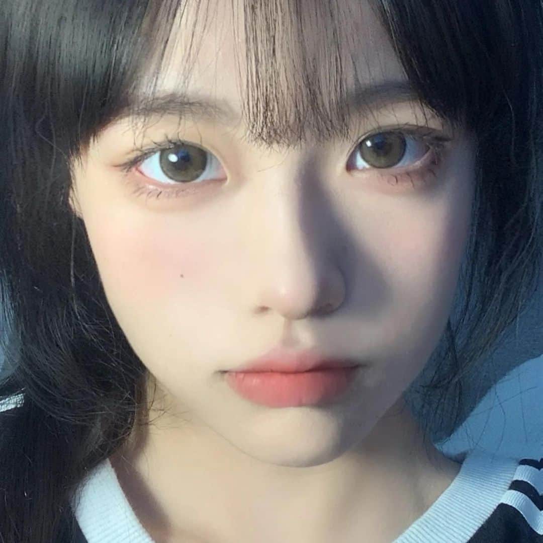 星來のインスタグラム：「顔面国宝美女 降臨。 #顔面 #国宝 #美女 #美しい #いいね返し #インスタ映え #instagood #instalike #f4f #l4l #likeforlikes #likeforfollow #いいねした人全員フォローする #お洒落さんと繋がりたい #美男美女と繋がりたい」