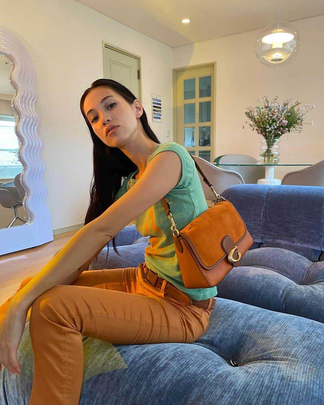 水原希子 さんのインスタグラム写真 - (水原希子 Instagram)「Early autumn bag from @coach !!🧡 thank you always🐶🙏🏻💓 #coachny」8月14日 21時44分 - i_am_kiko