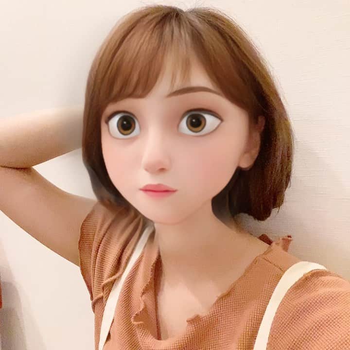 塩川莉世のインスタグラム：「久しぶりにsnowで遊んでた^ ^ . . ボブにしたい、、、、☹️ #snowcam #SNOWキャラクター」