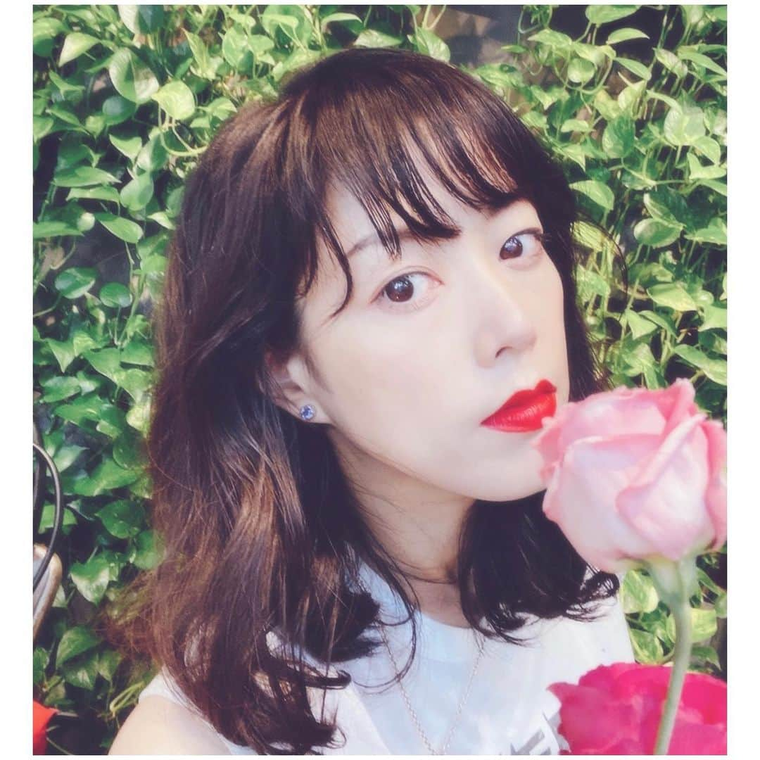 大和悠河さんのインスタグラム写真 - (大和悠河Instagram)「❤️🌹🍍 . . .  大和悠河　 #linelive生配信   第67章 8月15日(日)夜9:00〜 ドレスコードはパイナップル🍍  🍍プログラム🍍 ☆乾杯 〜パイナップルの飲み物〜 ☆ファッション解説 〜パイナップル　ぱいなっぷる　#pineapple🍍ファッション 〜  ☆Yuga wonderland 〜　終戦の日 〜  ☆I love cooking 〜YUGAな食卓〜 サラダライス🥗🍚  ☆Chiacchierキアッキエーレお喋りタイム  〜「　今年のお盆模様　」を教えて下さい🌻  ☆ #大和悠河の５分で語るオペラの真髄  新解釈  #YUGAオペラカイエ 〜　#バイロイト音楽祭 〜 #bayreutherfestspiele  #ドイツ連邦 #バイエルン州 #フランケン地方 #バイロイト #バイロイト祝祭劇場 #リヒャルトワーグナー音楽祭 #richardwagnerfestspiele  #バイロイト音楽祭　#festspiele   ☆LINE LIVEプレミアム会員限定スペシャルなお知らせ 〜愛言葉  では、沢山のコメントお待ちしております😘 . . . . #大和悠河　#yugayamato #薔薇　 #linelive #linelive生配信　#rose  #rosegarden #rosecafe #終戦の日」8月14日 23時12分 - yugayamato