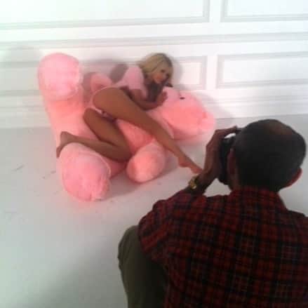 ザヒア・ドゥハールのインスタグラム：「Memories with @terryrichardson 🧸」