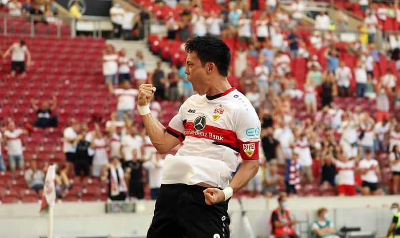 遠藤航さんのインスタグラム写真 - (遠藤航Instagram)「.. Great start on new @bundesliga season! Glad to my first goal of this season and to see all @vfb fans at the stadium!! . #vfb #stuttgart #germany #🇩🇪 #bundesliga #back  #goal #captain #newseason  #wataruendo #遠藤航」8月15日 2時17分 - endowataru