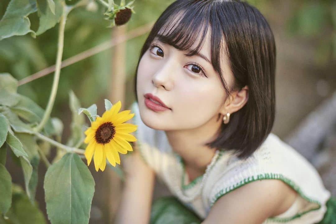 sarimaru(国木田さりまる)のインスタグラム：「ひまわり大好き🌻」