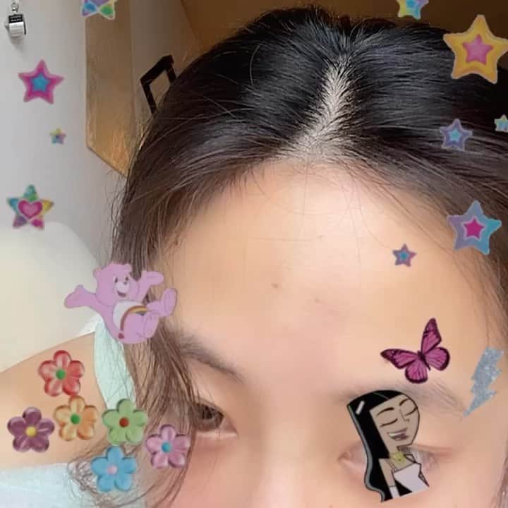Nana Ninomiyaのインスタグラム：「🌼🦋💫🌈」