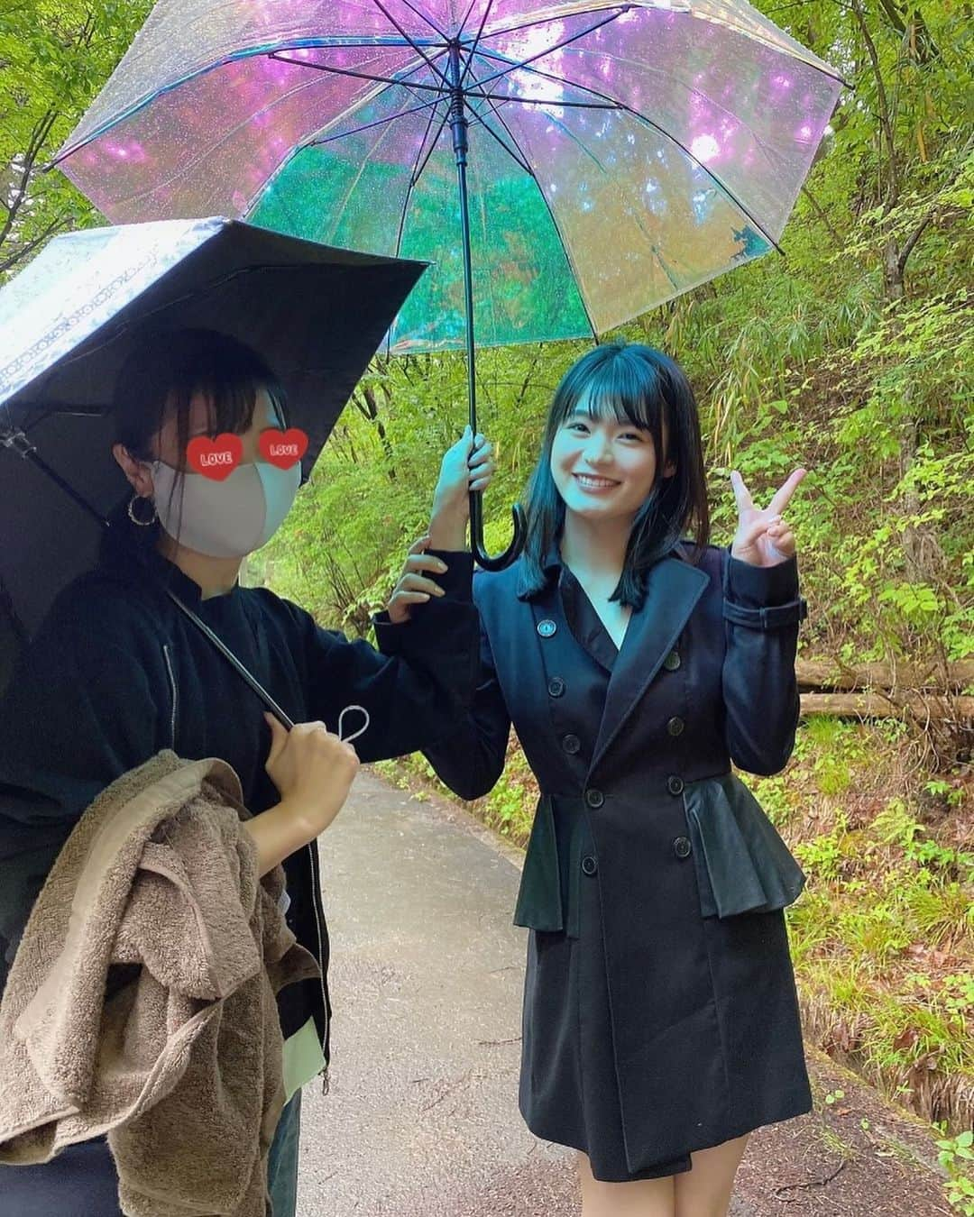 星名美津紀さんのインスタグラム写真 - (星名美津紀Instagram)「しっとり雨グラビア☔️ オフショット💙  いよいよ来週末！ 🌞8月22日(日)🌞 DVDリリースイベント @ソフマップAKIBA パソコン・デジタル館8F  ①16時〜https://passmarket.yahoo.co.jp/event/show/detail/0260apbssgs11.html  ②18時〜https://passmarket.yahoo.co.jp/event/show/detail/02m6vfzmtgs11.html  ※参加申し込みは各部ページより好評受付中です！  会いにきてね❤️  #オフショット#ビキニ #雨 #雨の日 #rain #ゴールド #gold #グラビア #dvd  #iv #image #video #イベント情報 #秋葉原 #ソフマップ」8月15日 17時13分 - hoshina_mizuki