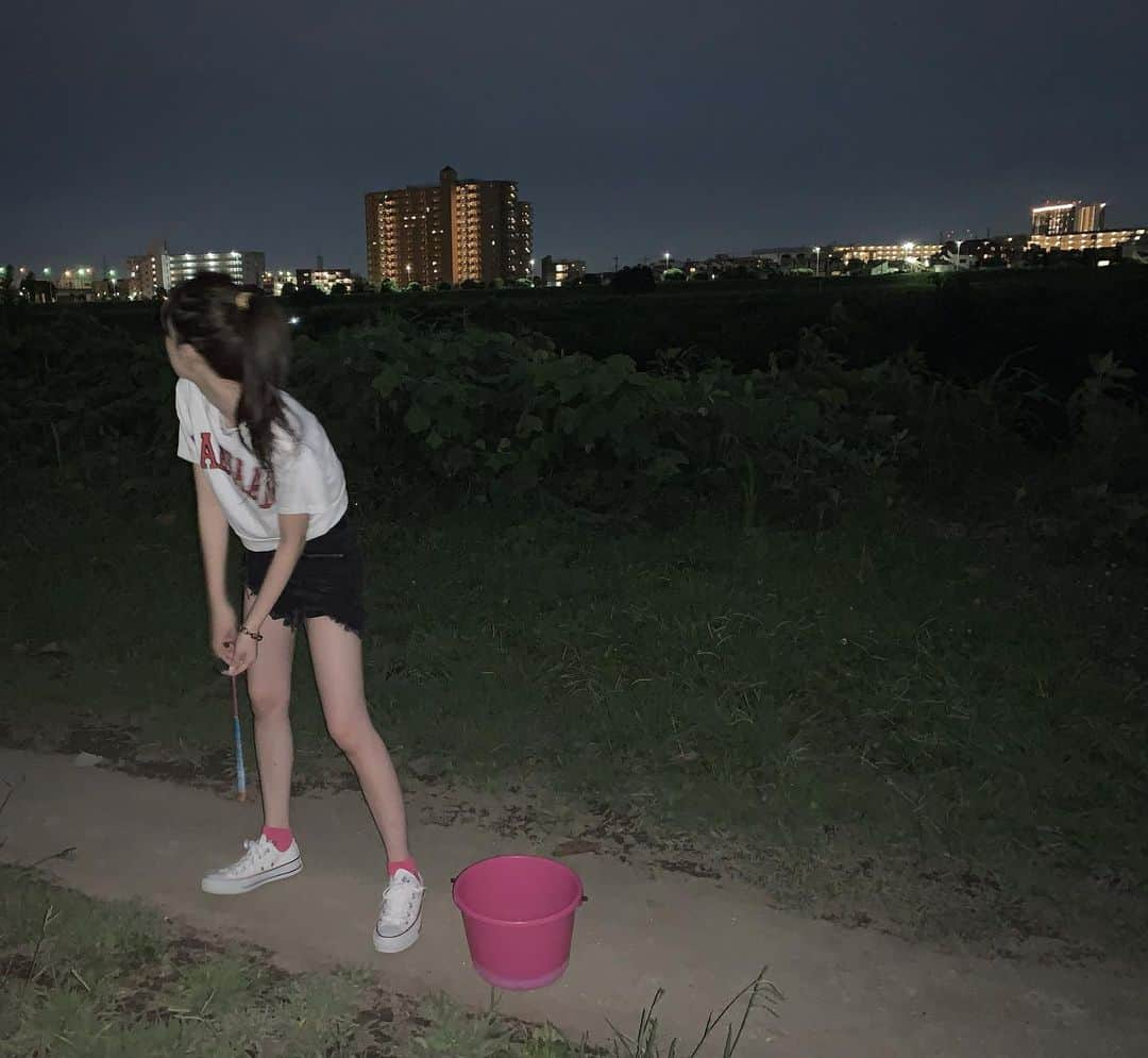 木村葉月さんのインスタグラム写真 - (木村葉月Instagram)「夏の匂い夜が包んで.  #花火 🎇」8月15日 21時27分 - 82ki_82ki