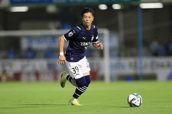 高野遼のインスタグラム：「ジュビロデビュー💪 #jubilo #雰囲気最高 #まだまだこれから」