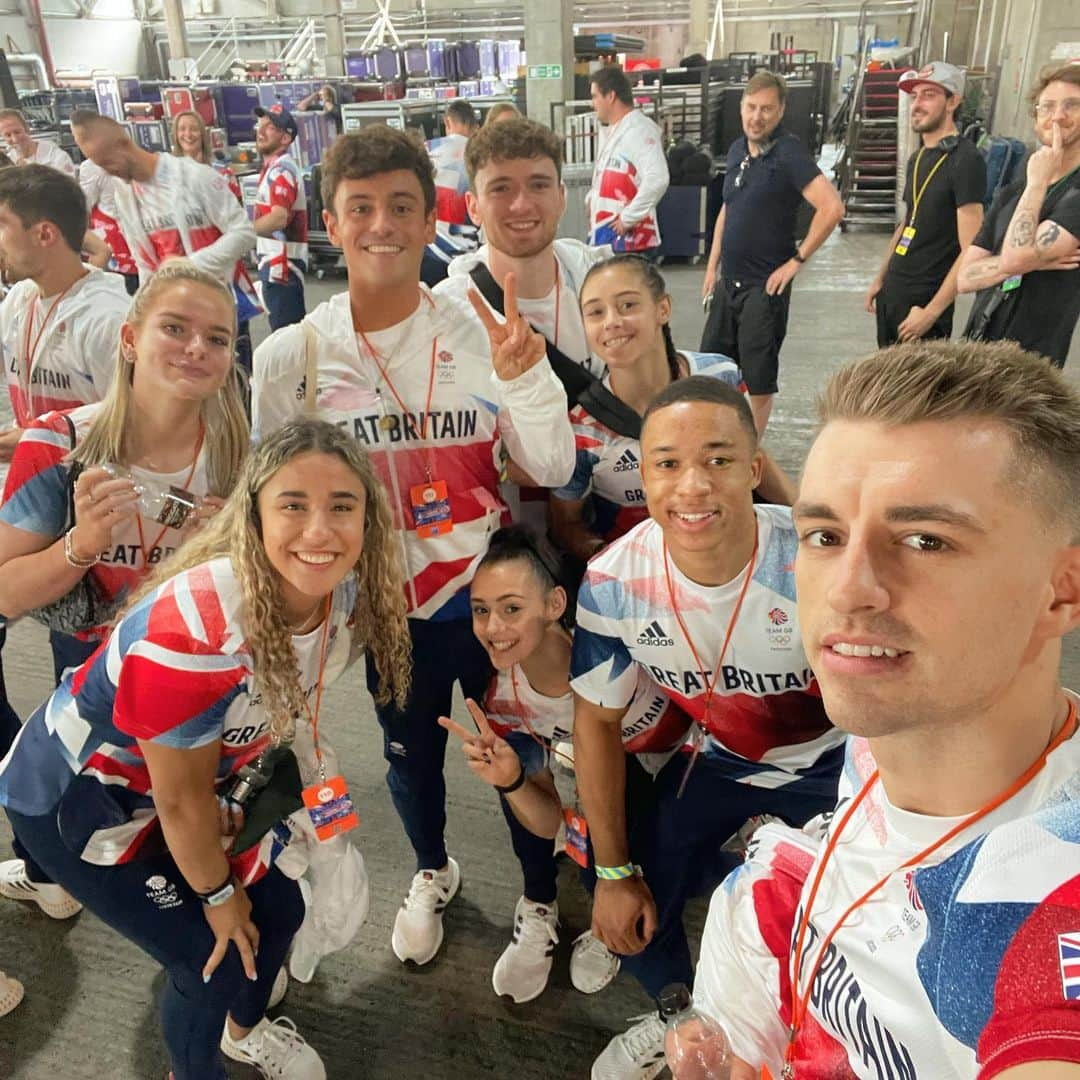 マックス・ウィットロックのインスタグラム：「What an amazing homecoming show!! You can watch it tonight BBC 1 19:30!! Thanks @nationallotterygoodcauses @teamgb for today 🇬🇧👍 @tnluk」