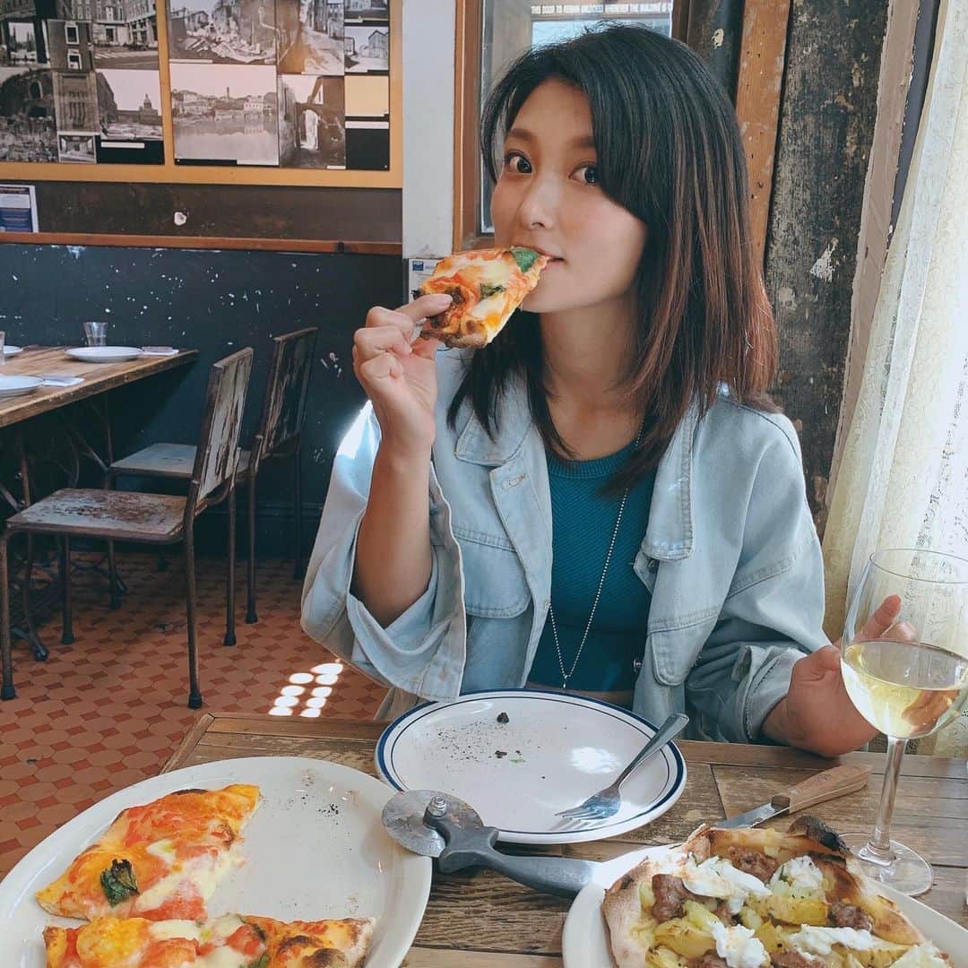 のインスタグラム：「Fist time in San Francisco!! So much fun💜💚💙 Nice foods, buildings, vintage clothes and people.  It was way colder than I thought in summer.  Need to layer up!!  サンフランシスコ♡ 古着も建物もご飯も全て最高🌈 夏でも寒かった。なめてた。  #sanfrancisco #travelsanfrancisco #roadtripusa #californiadreaming #californialove #travelling #traveltheworld #usa」